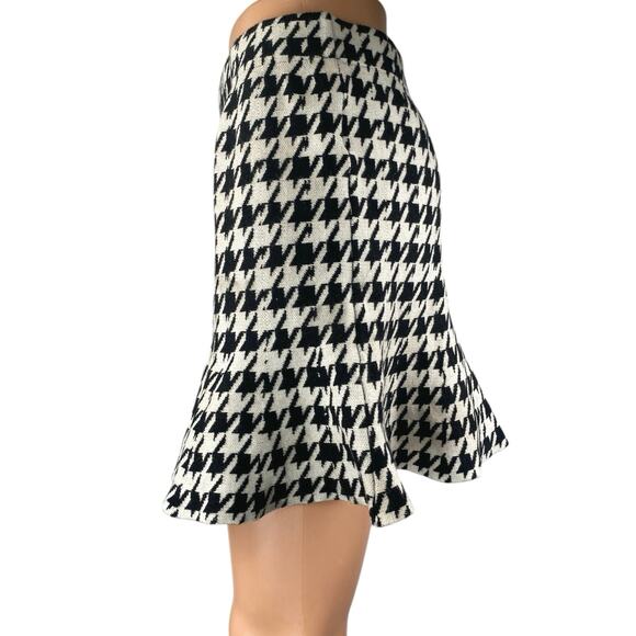 Shein Black White Houndstooth Ruffle Knit Pull On Mini A-Line Pencil Skirt Sz L - Picture 2 of 5